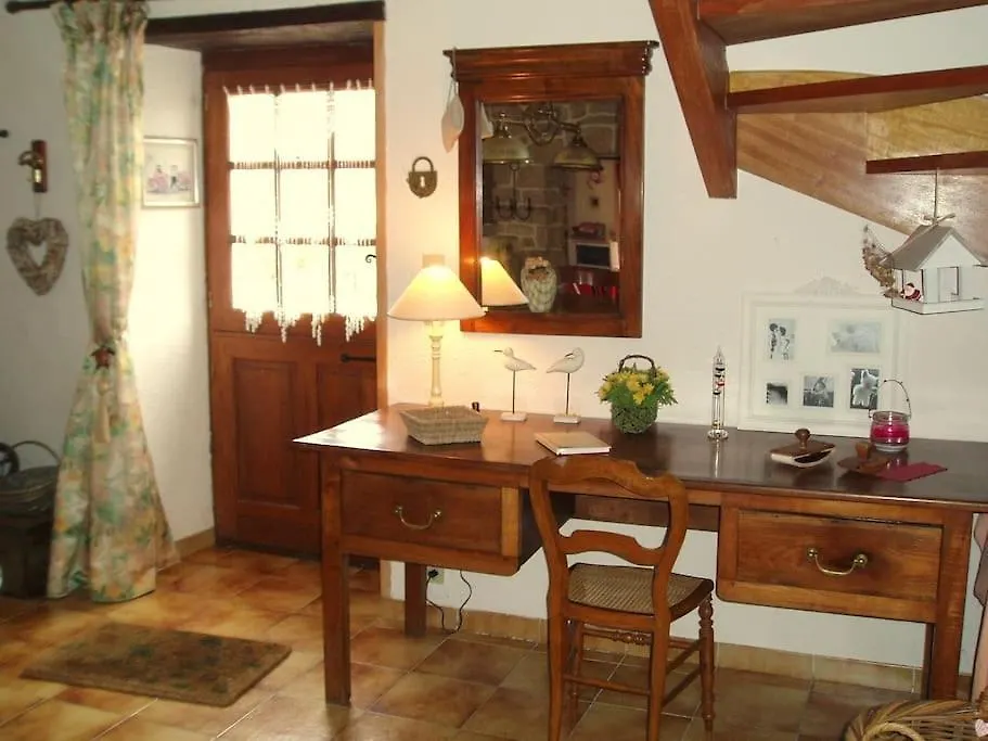 Belle Maison Bretonne Typique Pres De La Plage Erdeven France
